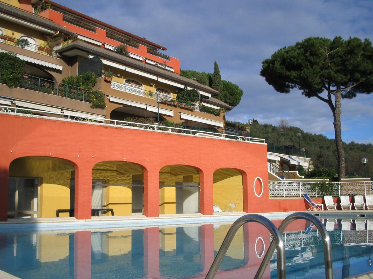 Portofino Est Residence Рапалло Екстер'єр фото